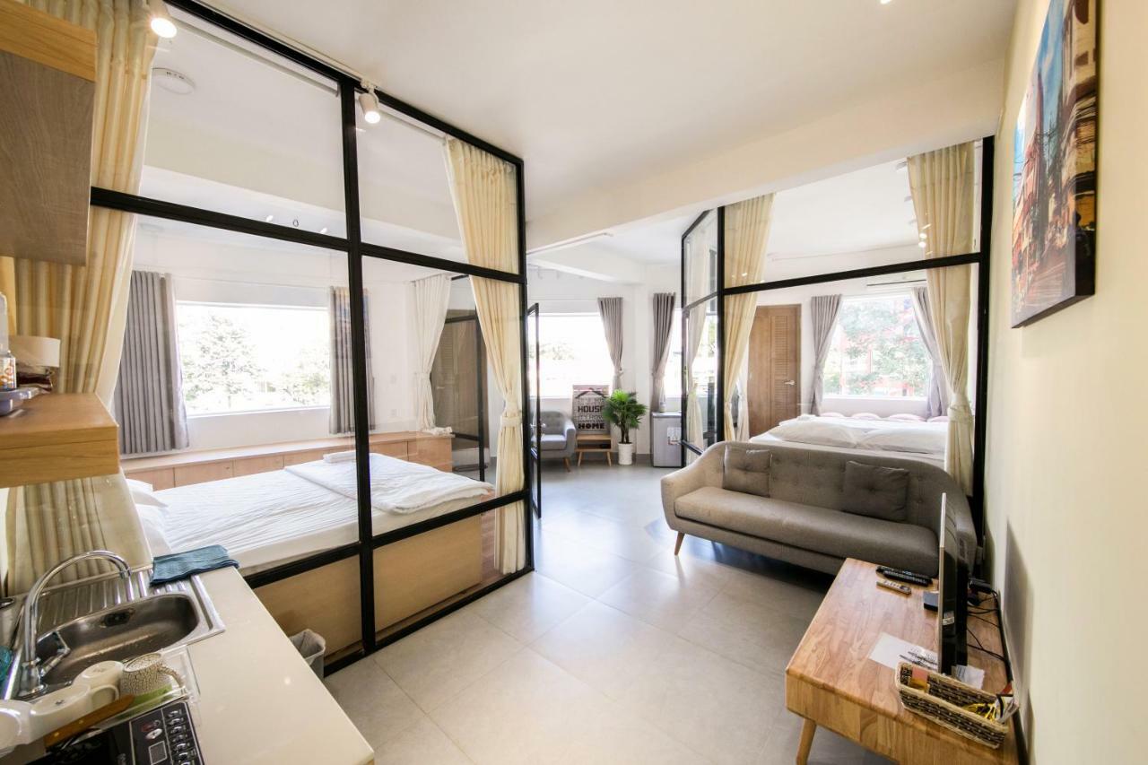 The Wooden Apartments - In The Heart Of Ben Thanh Ho Chi Minh City Room photo